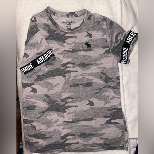 Abercrombie kids, camo T-shirt, Boys